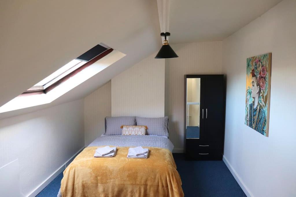 דירות לידס Peaceful 2 Bed House Free Wifi And Parking מראה חיצוני תמונה